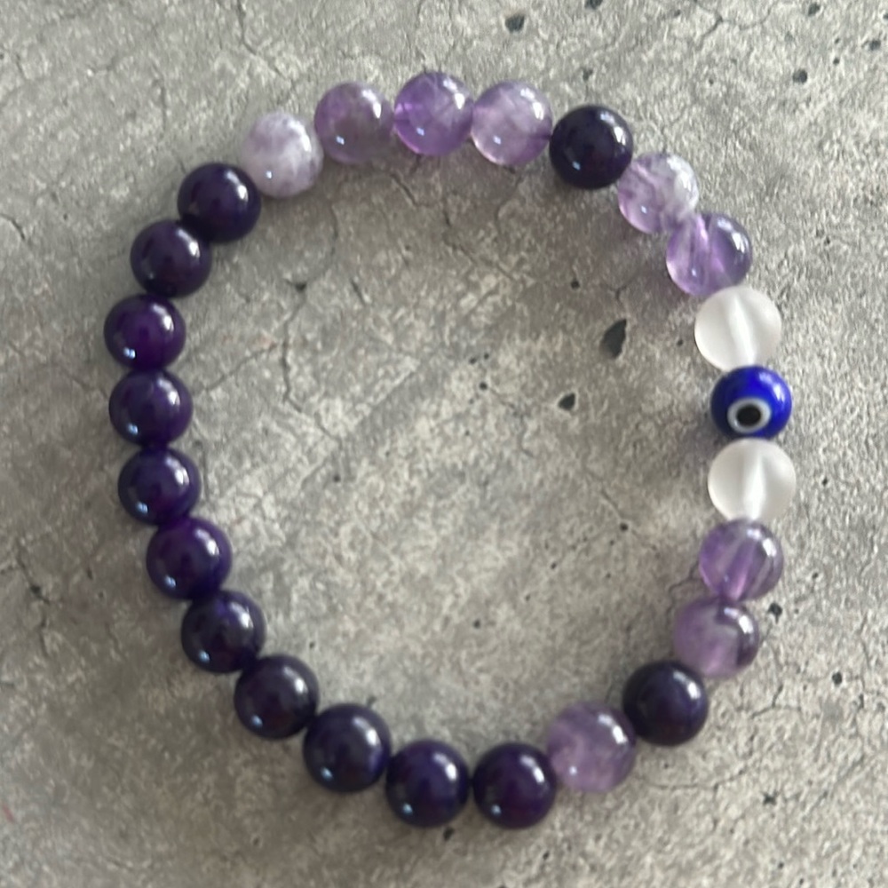 Amethyst / Matte clear quartz & Evil Eye Bracelet